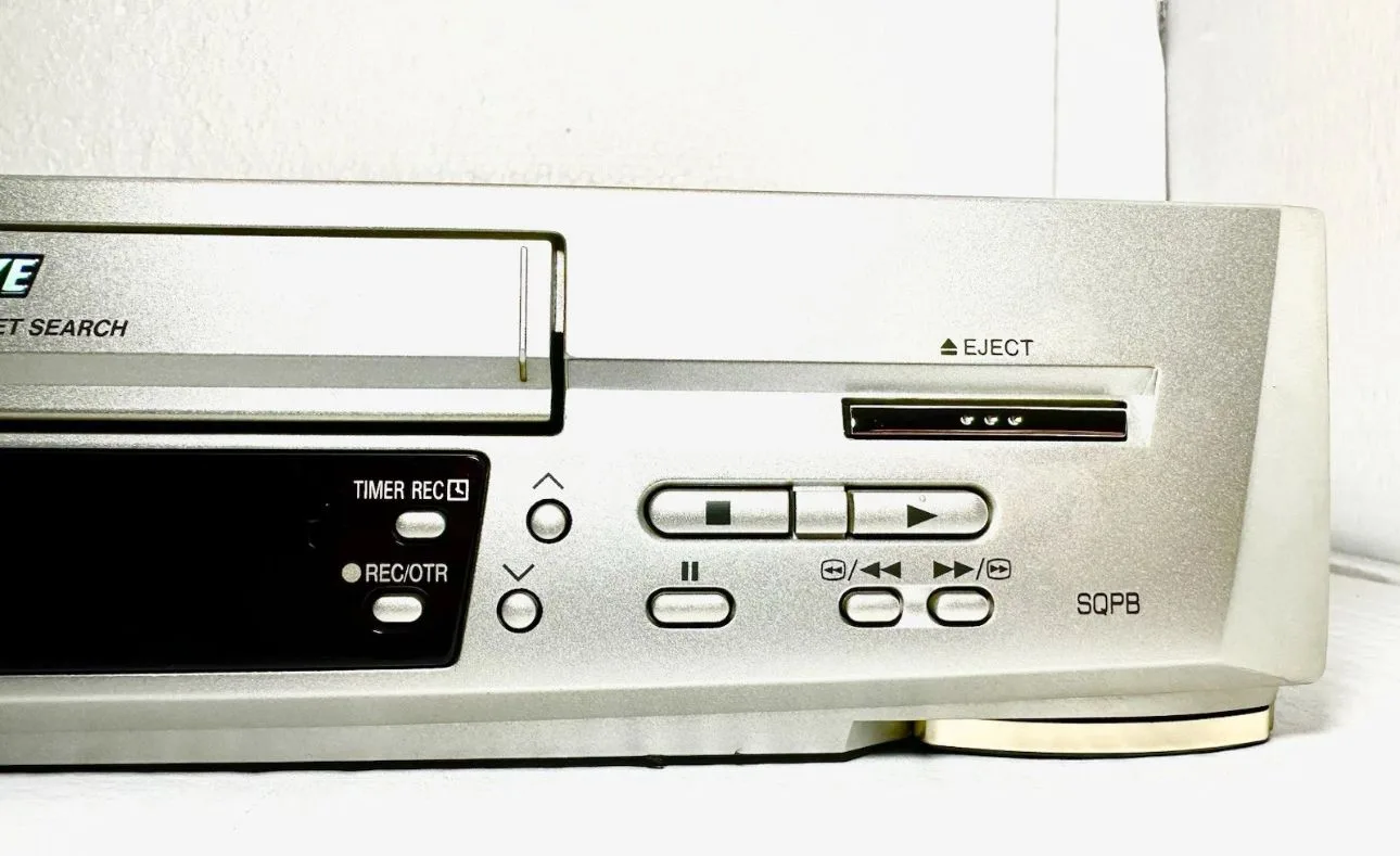Panasonic NV-FJ620B-S - Image 10