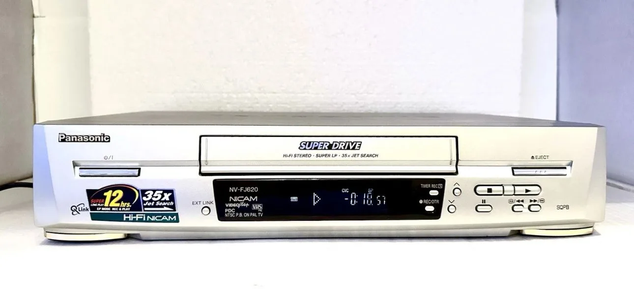 Panasonic NV-FJ620B-S - Image 6