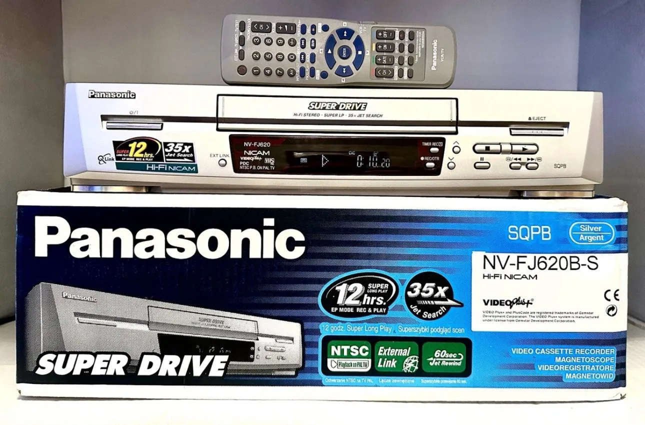 Panasonic NV-FJ620B-S - Image 4