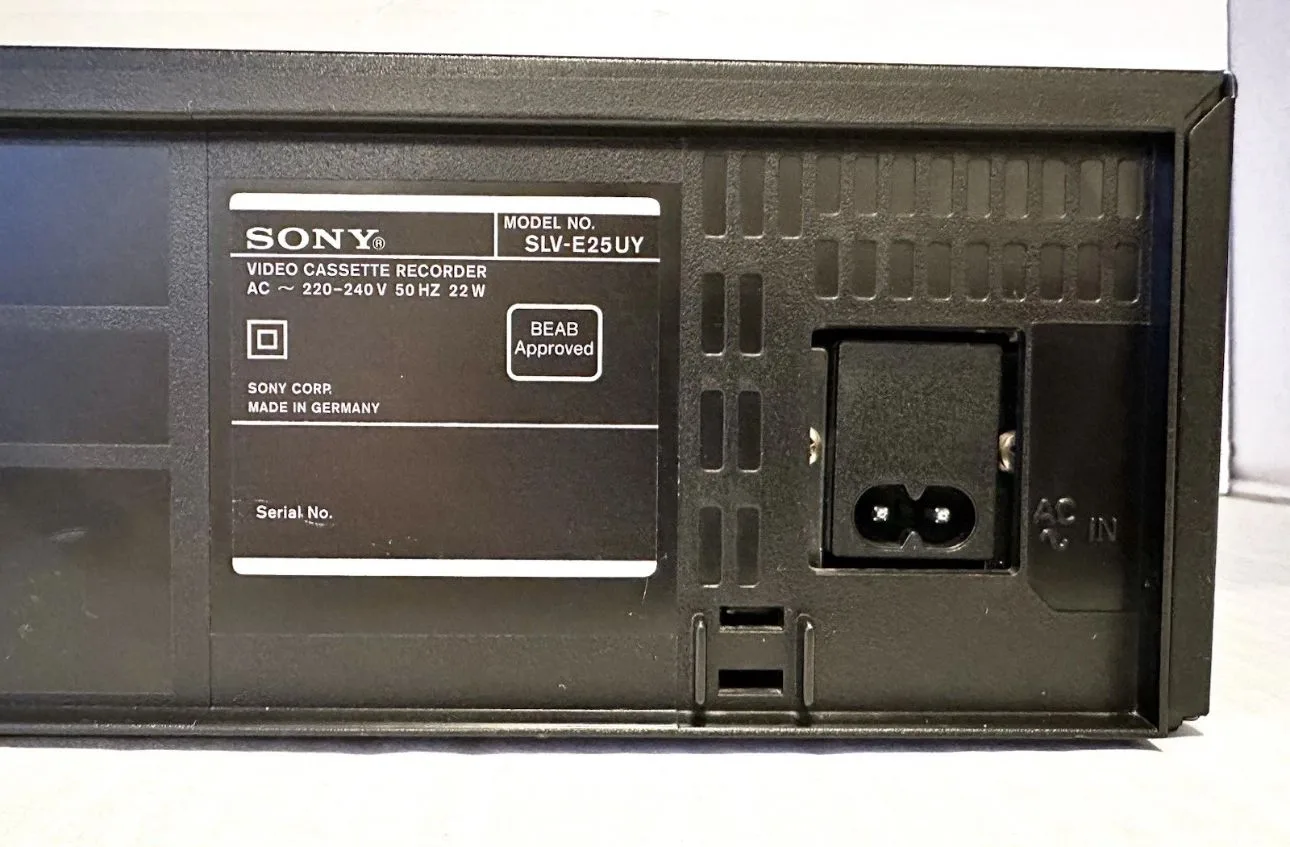 Sony SLV-E25 - Image 4