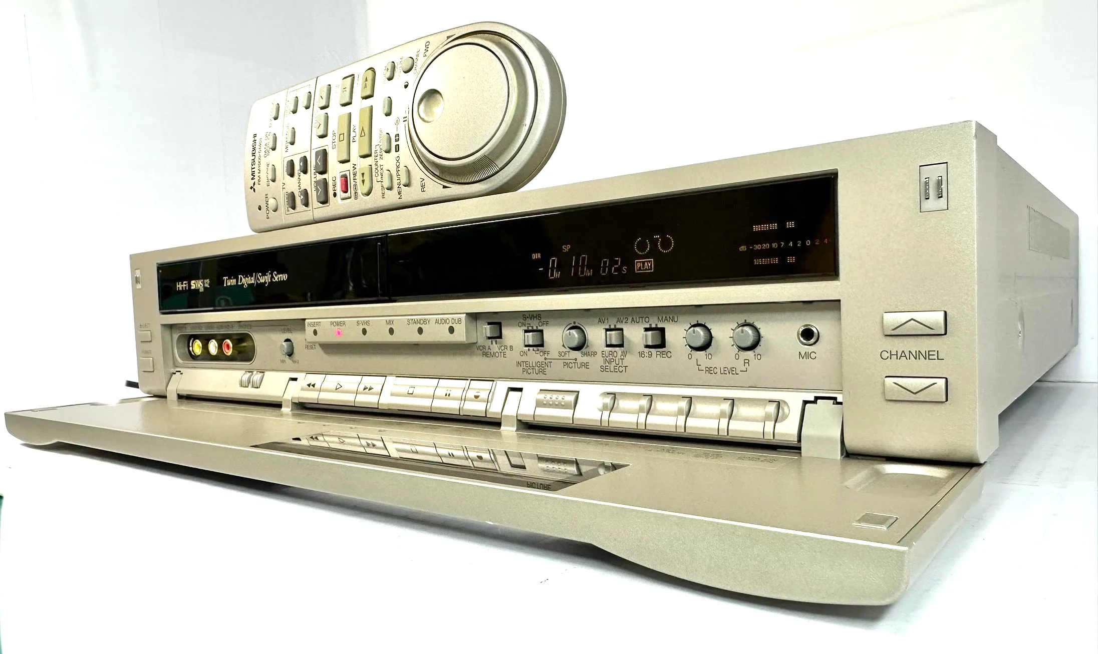 MITSUBISHI HS-M1000(B) HDMI Super VHS - Image 15